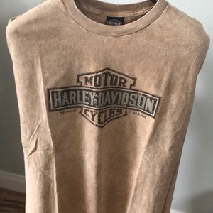 Pikes Peak HD of C Springs, Co Tee